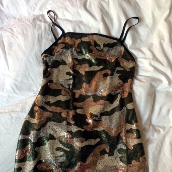 NEW Honey Punch Sequin Dress - Picture 2 of 4